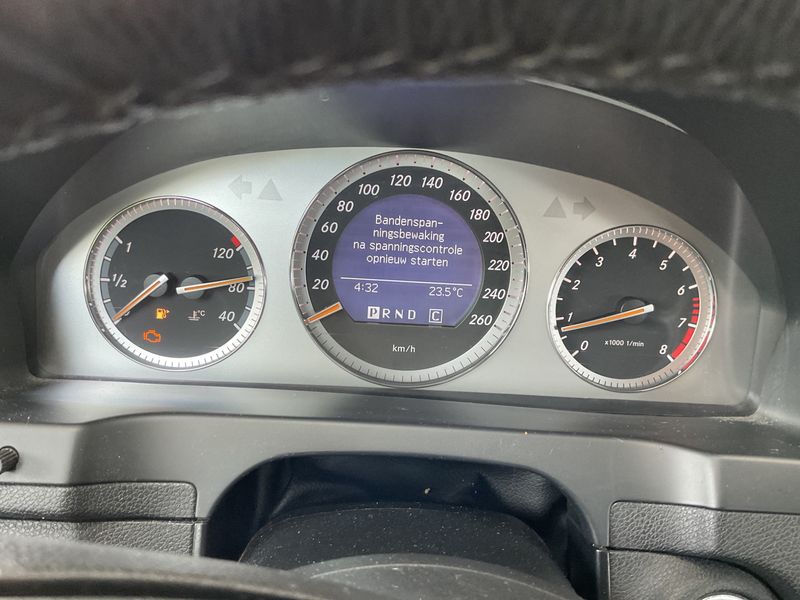 Mercedes-Benz C-Klasse C 200 Kompressor Avantgarde 2007 – снимка 23