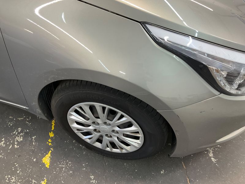 Kia cee'd 1.6 GDI Vision 2014 – снимка 22