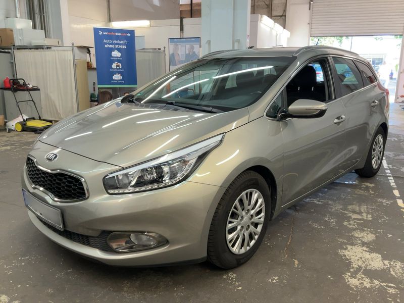 Kia cee'd 1.6 GDI Vision 2014 – снимка 1