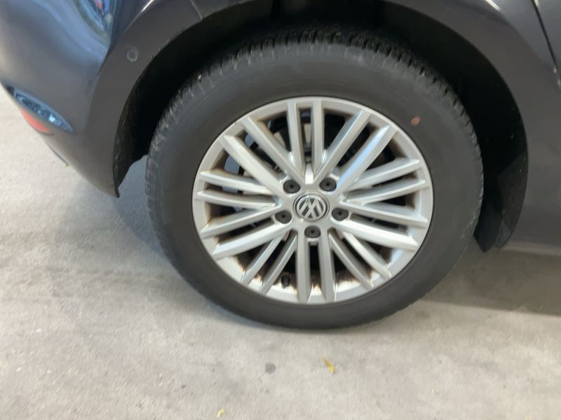 Volkswagen Golf VII 1.6 TDI Cup BlueMotion Tech 2014 – снимка на щета