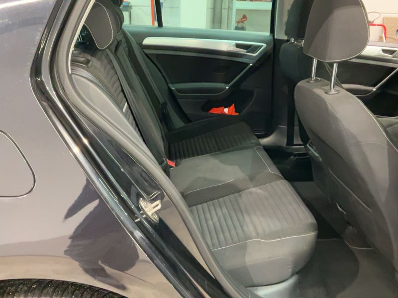 Volkswagen Golf VII 1.6 TDI Cup BlueMotion Tech 2014 – снимка 14