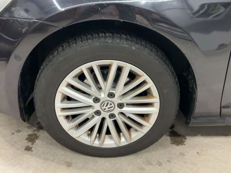 Volkswagen Golf VII 1.6 TDI Cup BlueMotion Tech 2014 – снимка 16