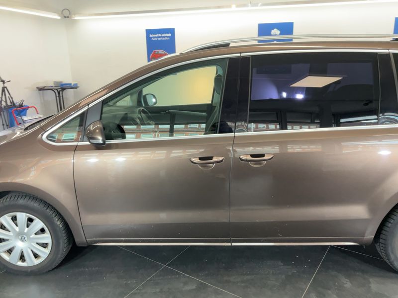 Volkswagen Sharan 2.0 TDI Highline BlueMotion Tech 2011 – снимка 4