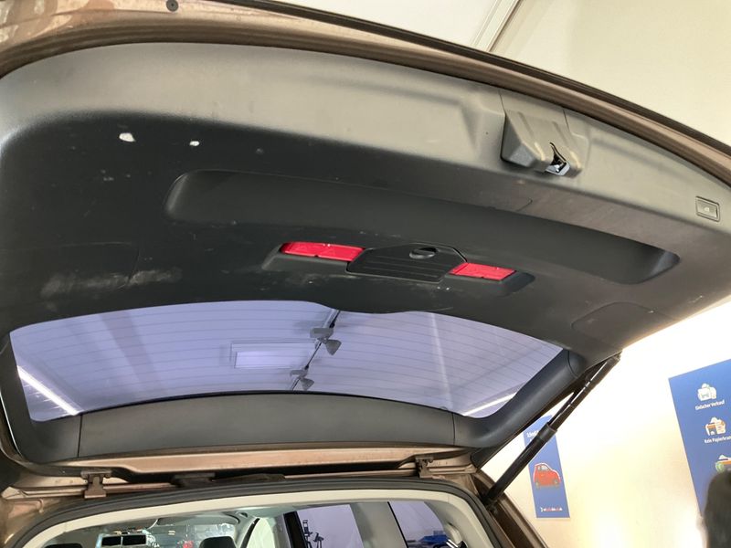 Volkswagen Sharan 2.0 TDI Highline BlueMotion Tech 2011 – снимка 31