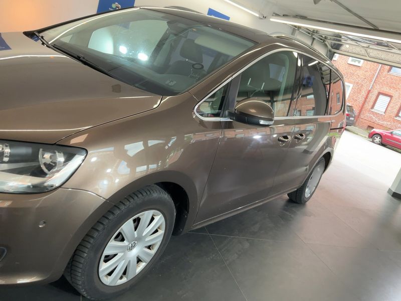 Volkswagen Sharan 2.0 TDI Highline BlueMotion Tech 2011 – снимка 2