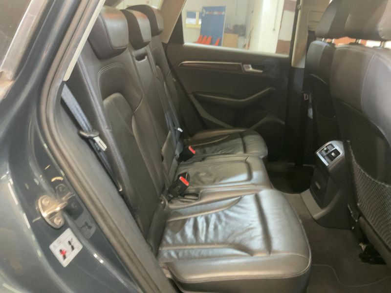 Audi Q5 3.2 V6 FSI quattro 2009 – снимка 20