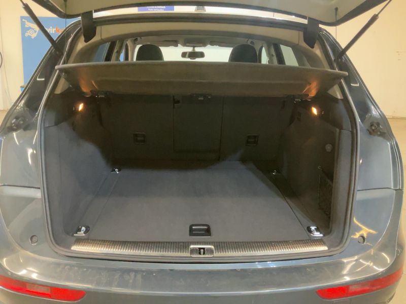 Audi Q5 3.2 V6 FSI quattro 2009 – снимка 16