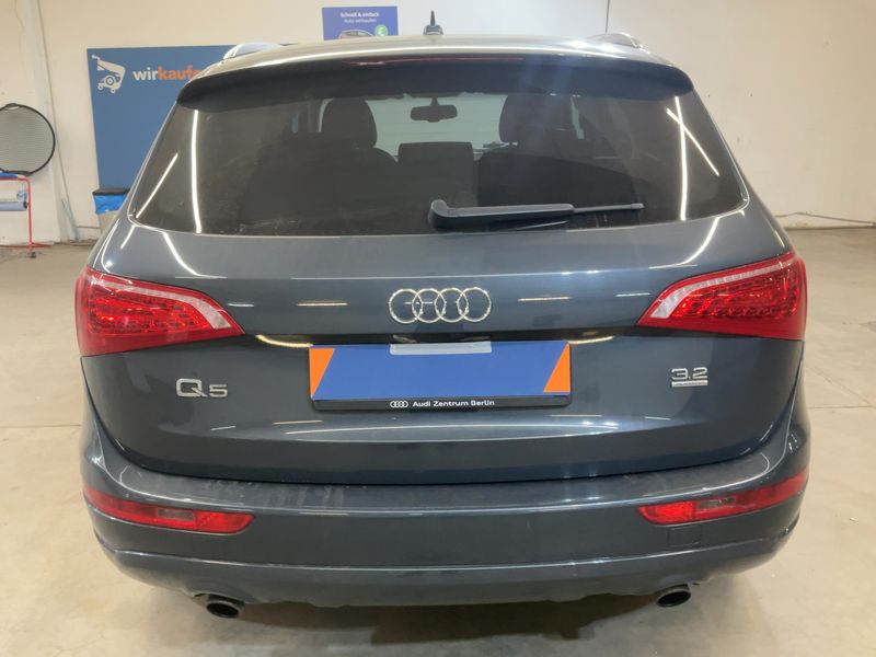 Audi Q5 3.2 V6 FSI quattro 2009 – снимка 7