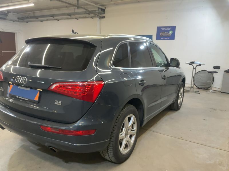Audi Q5 3.2 V6 FSI quattro 2009 – снимка 8