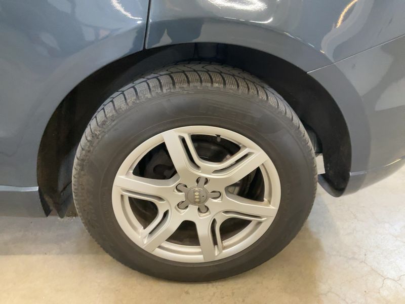 Audi Q5 3.2 V6 FSI quattro 2009 – снимка 5