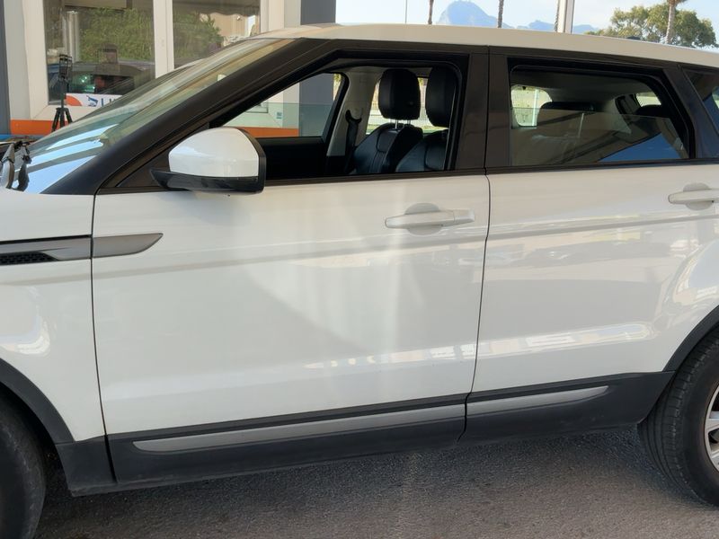 Land Rover Evoque 2.0 Td4 SE 2016 – снимка 4