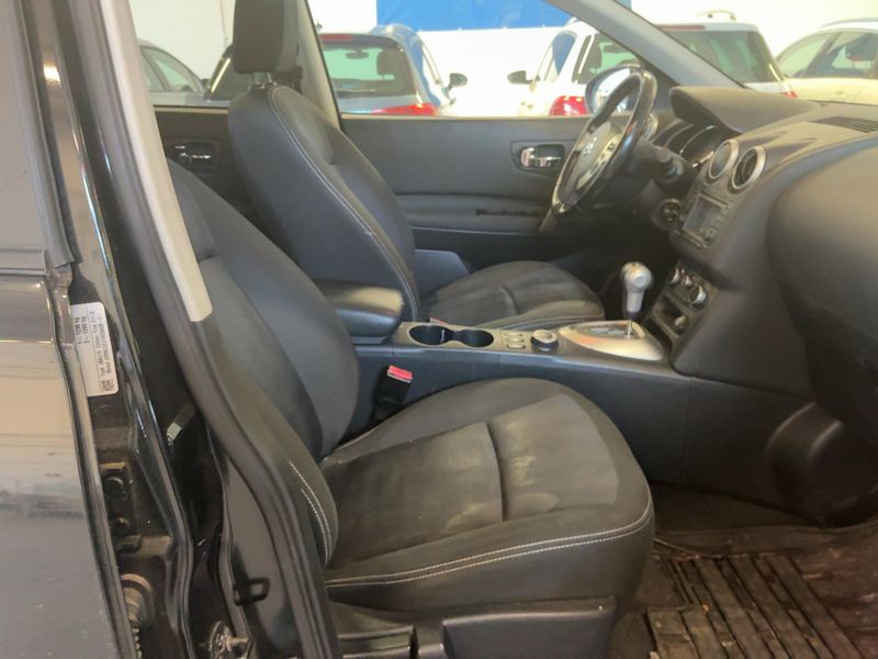 Nissan Qashqai+2 2.0 Acenta 4x4 2011 – снимка 16