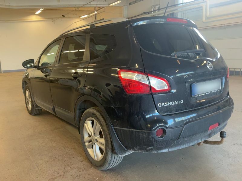 Nissan Qashqai+2 2.0 Acenta 4x4 2011 – снимка 6