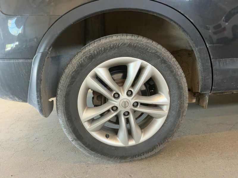 Nissan Qashqai+2 2.0 Acenta 4x4 2011 – снимка 9