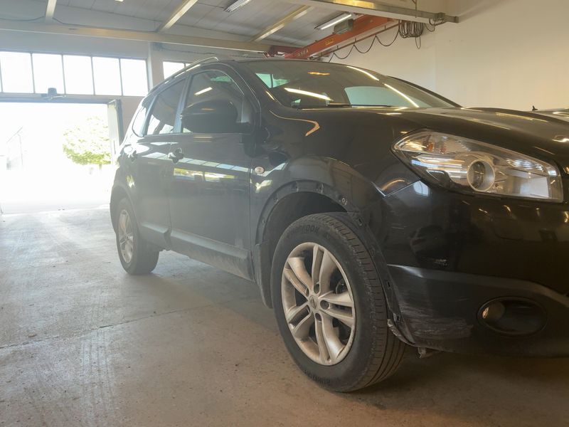 Nissan Qashqai+2 2.0 Acenta 4x4 2011 – снимка 12