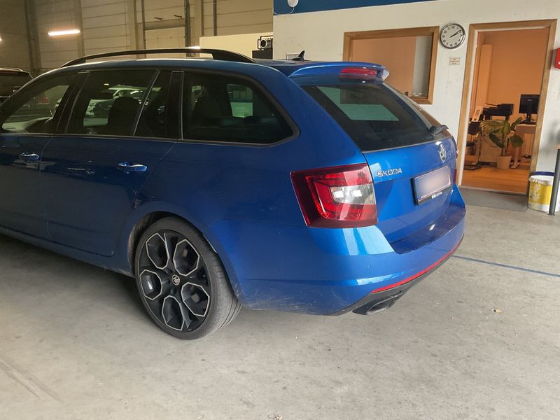Skoda Octavia 2.0 TSI RS 60 2020 – снимка 6