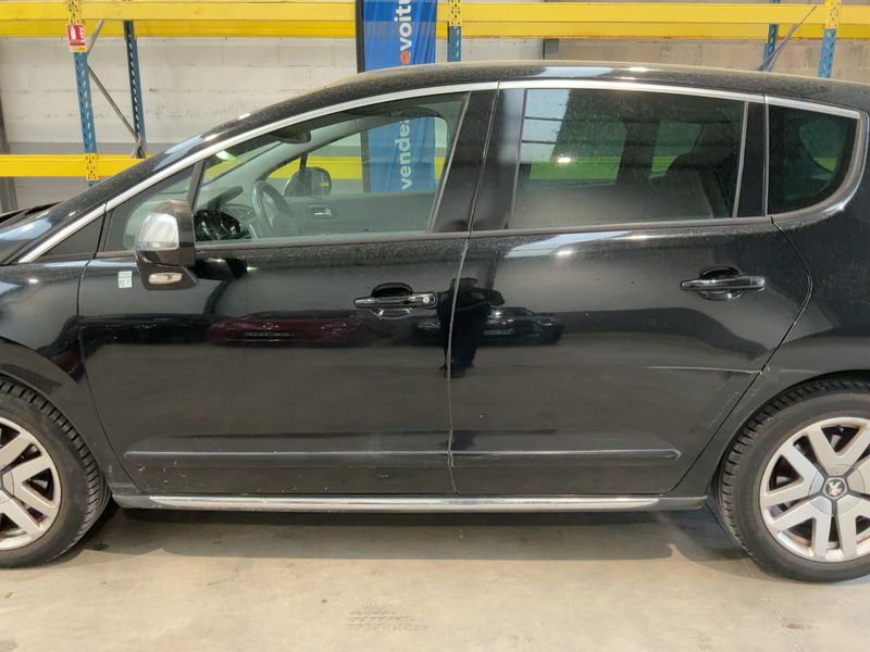 Peugeot 3008 2.0 HDi Hybrid4 Limited Edition 2011 – снимка 4