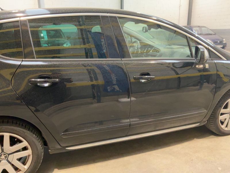 Peugeot 3008 2.0 HDi Hybrid4 Limited Edition 2011 – снимка 10
