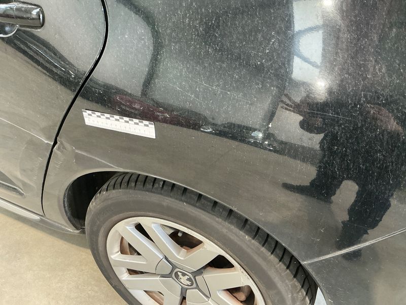 Peugeot 3008 2.0 HDi Hybrid4 Limited Edition 2011 – снимка 26