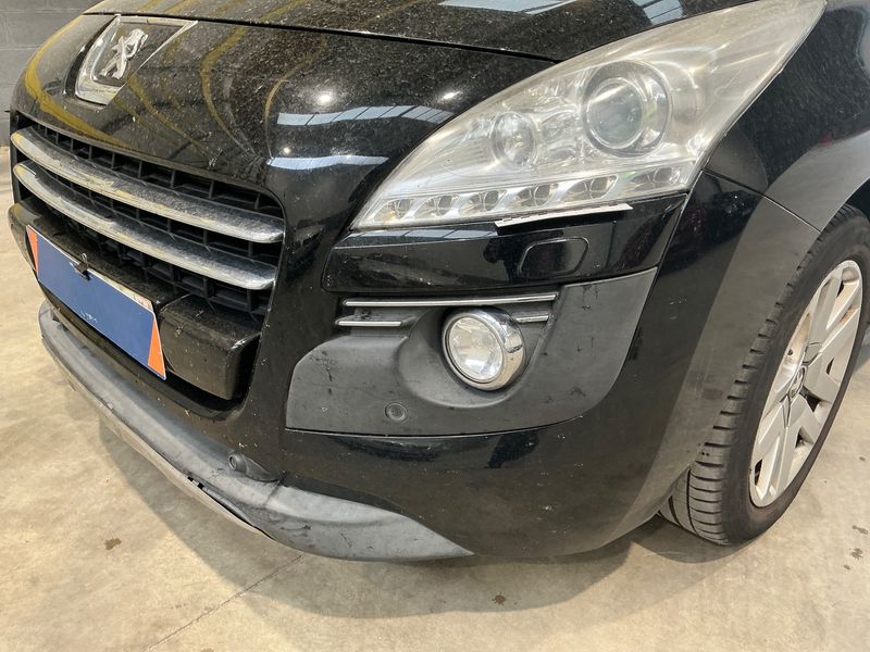 Peugeot 3008 2.0 HDi Hybrid4 Limited Edition 2011 – снимка 31