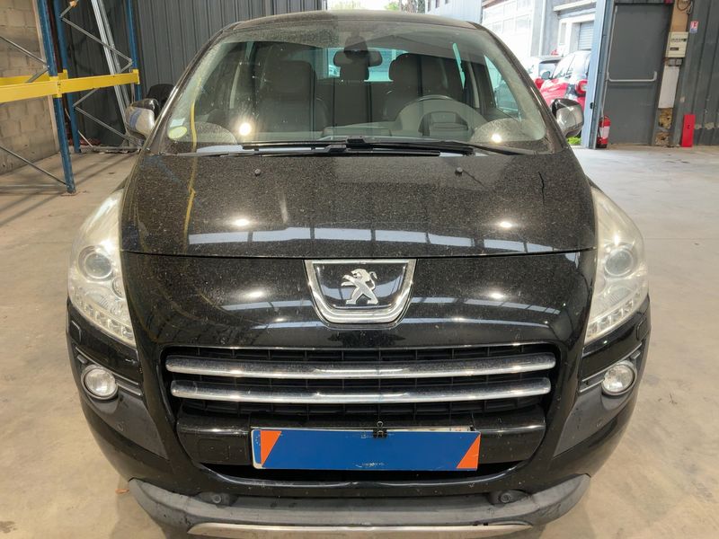 Peugeot 3008 2.0 HDi Hybrid4 Limited Edition 2011 – снимка 14