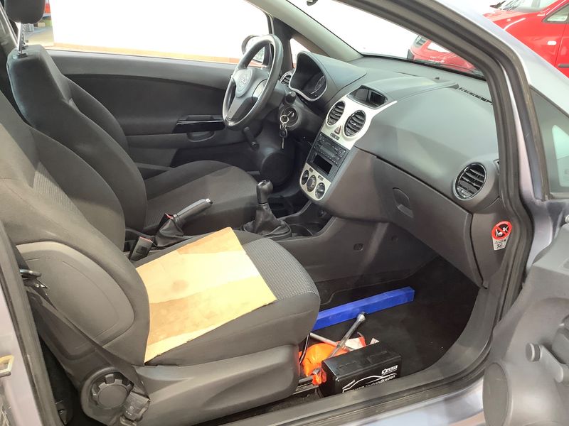 Opel Corsa 1.0 Selection "110 Jahre" 2009 – снимка 3