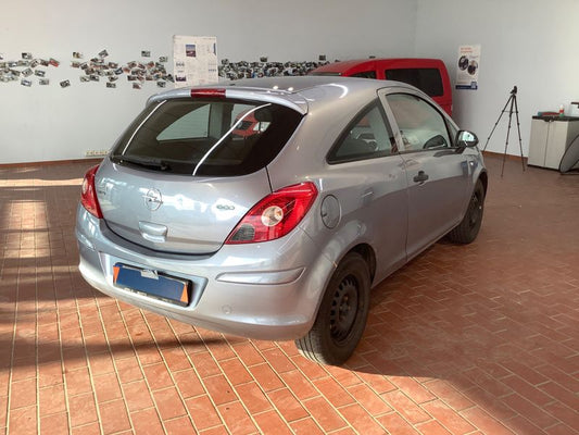 Opel Corsa 1.0 Selection "110 Jahre" 2009 – снимка 2