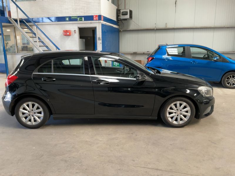 Mercedes-Benz A-Klasse A 180 CDI BlueEfficiency Edition Style 2015 – снимка 10