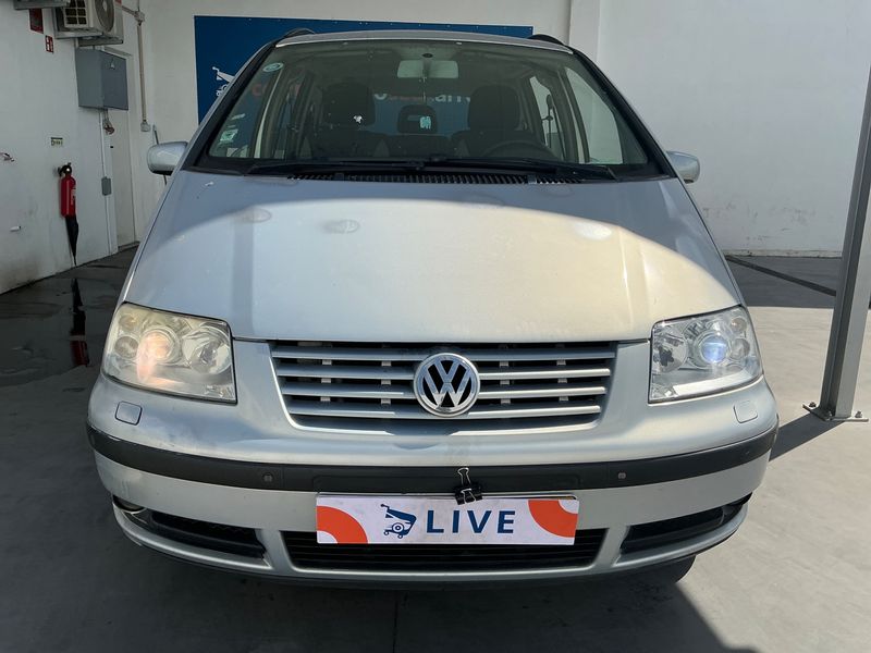 Volkswagen Sharan 1.9 TDI Highline 2002 – снимка на щета