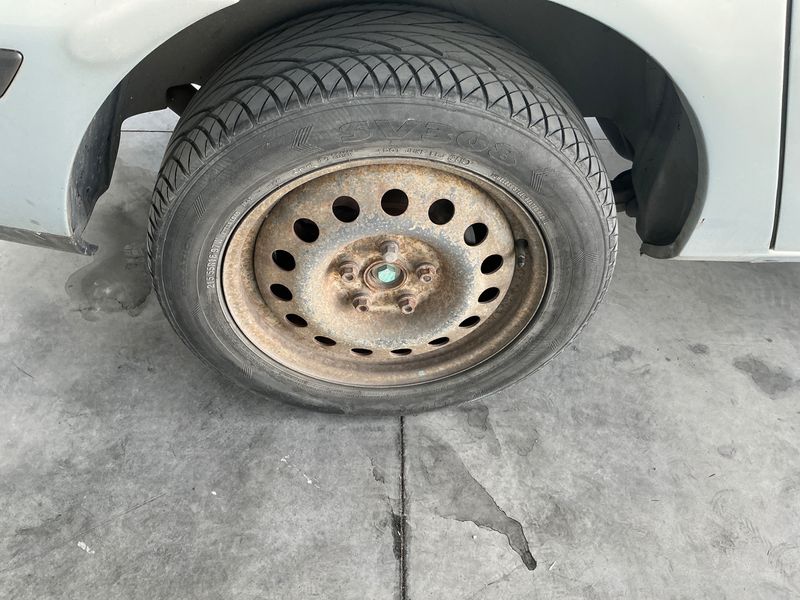Volkswagen Sharan 1.9 TDI Highline 2002 – снимка на щета