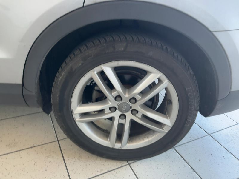 Audi Q3 2.0 TFSI quattro 2014 – снимка 5