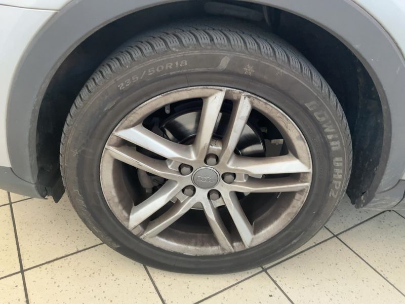 Audi Q3 2.0 TFSI quattro 2014 – снимка 3