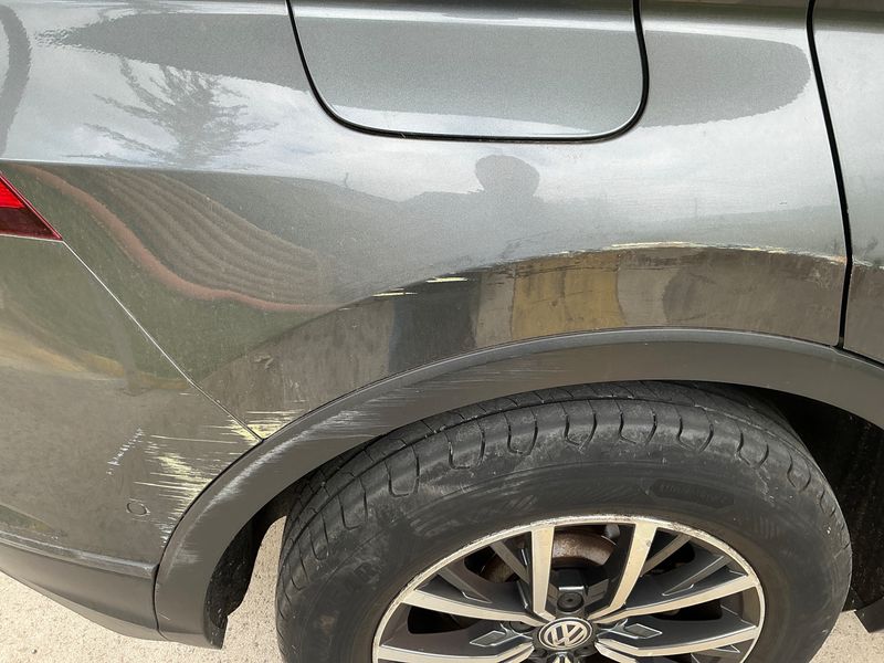 Volkswagen Tiguan 2.0 TDI Advance BlueMotion Tech 2018 – снимка 21