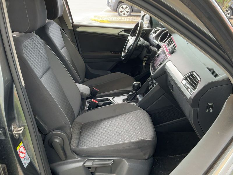 Volkswagen Tiguan 2.0 TDI Advance BlueMotion Tech 2018 – снимка 16