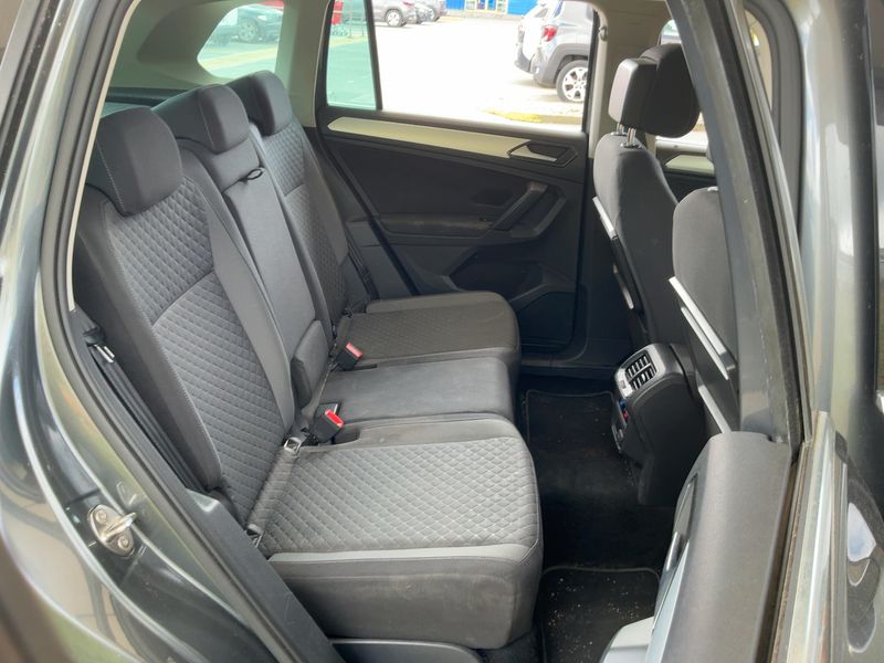 Volkswagen Tiguan 2.0 TDI Advance BlueMotion Tech 2018 – снимка 19