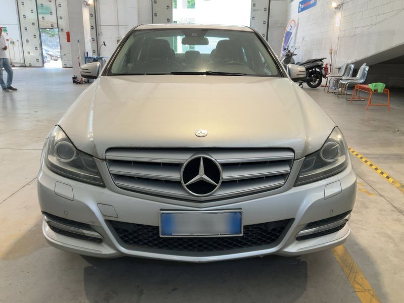 Mercedes-Benz C-Klasse C 200 CDI BlueEfficiency Executive 2012 – снимка 14