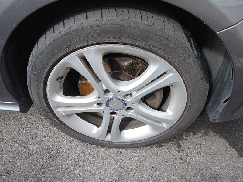 Mercedes-Benz A-Klasse A 180 BlueEfficiency Urban 2014 – снимка 23
