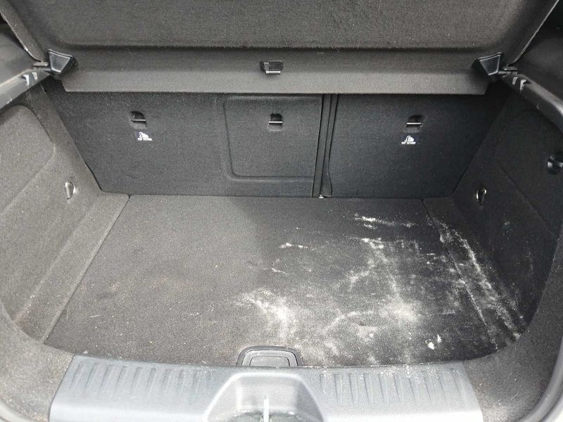 Mercedes-Benz A-Klasse A 180 BlueEfficiency Urban 2014 – снимка 9