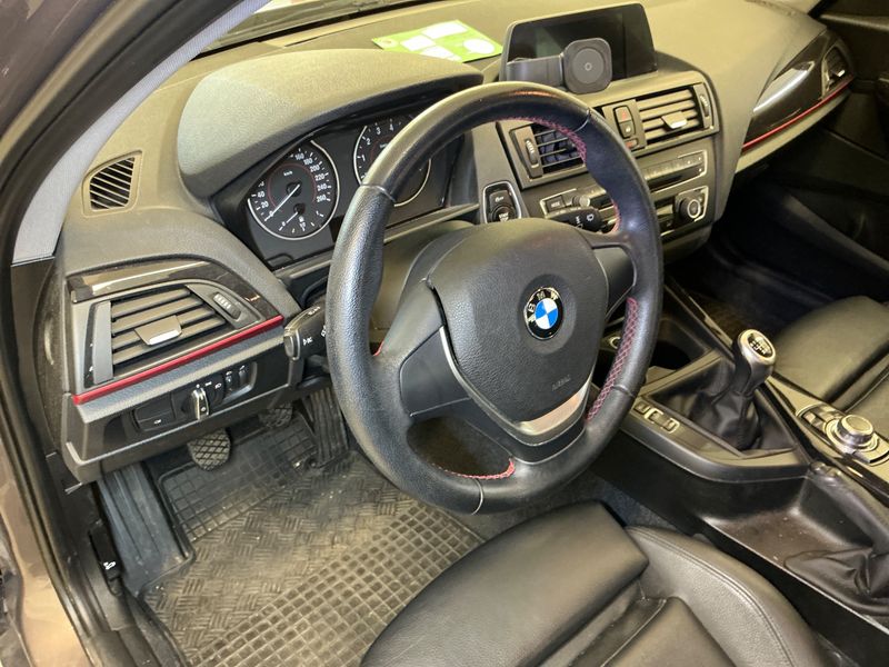 BMW 1er 118i 2013 – снимка 27