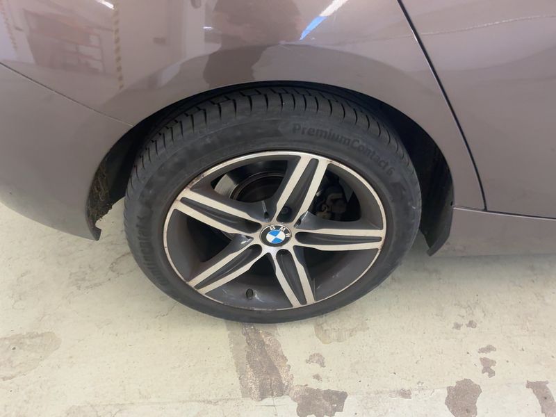 BMW 1er 118i 2013 – снимка 9