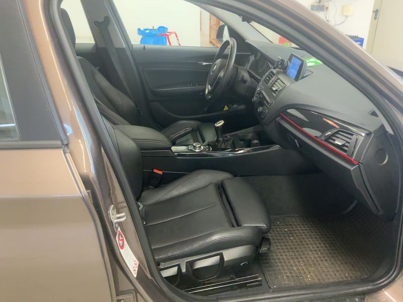 BMW 1er 118i 2013 – снимка 16