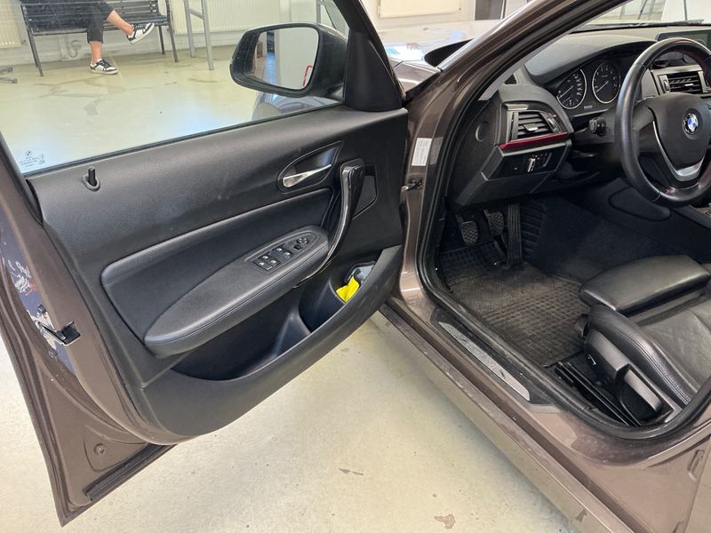 BMW 1er 118i 2013 – снимка 29