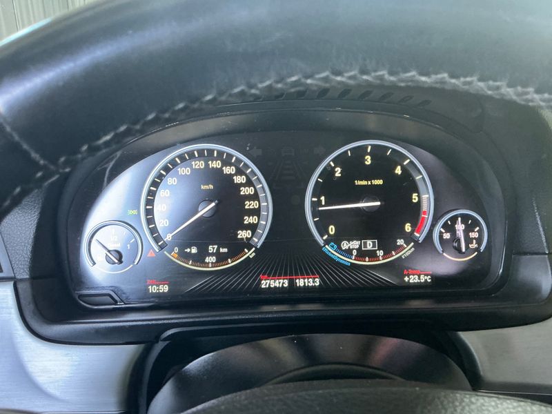 BMW 5er 520d 2015 – снимка 13