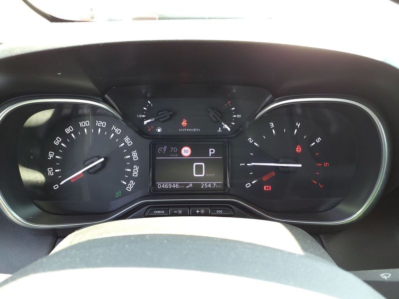 Citroen C3 Aircross 1.2 PureTech Shine Pack 2022 – снимка 11