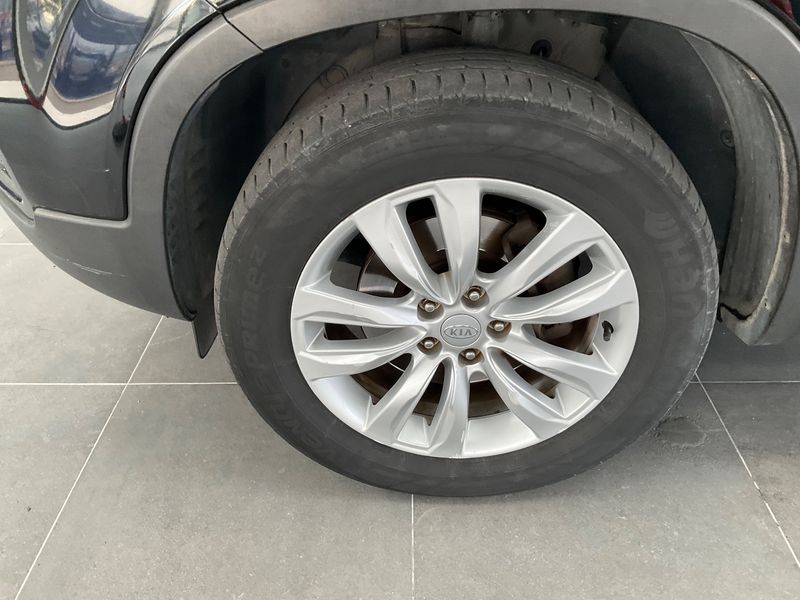 Kia Sorento 2.2 CRDi Active 4WD 2010 – снимка 3