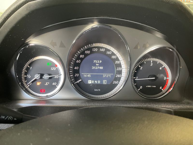 Mercedes-Benz C-Klasse C 220 CDI T Avantgarde 2009 – снимка 4