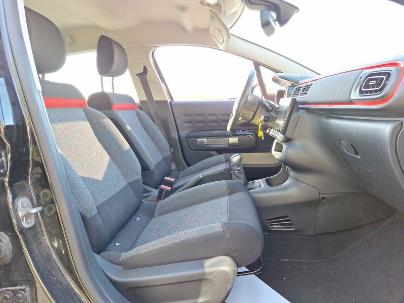 Citroen C3 1.2 PureTech Shine 2017 – снимка 10