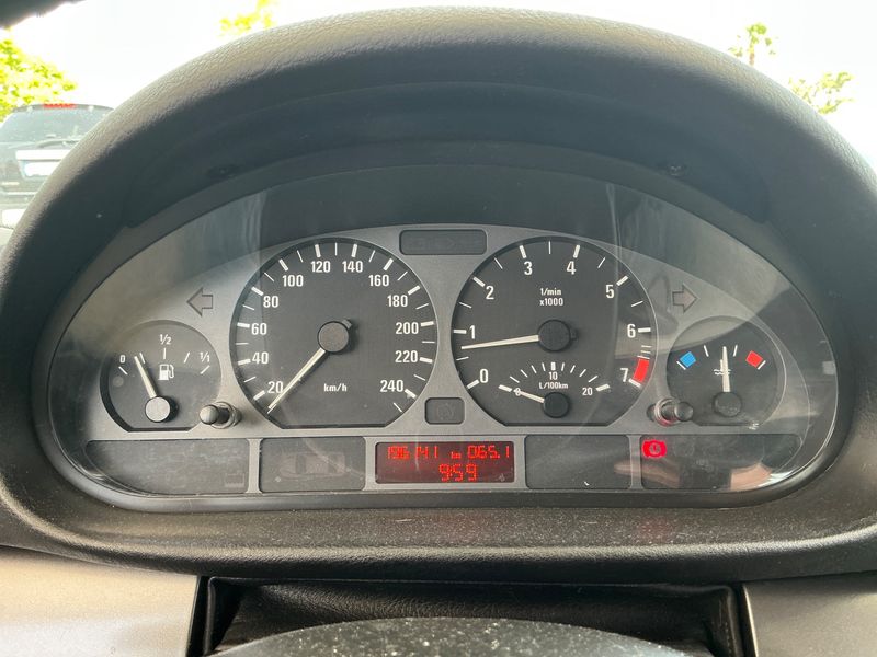 BMW 3er 316ti 2003 – снимка 4
