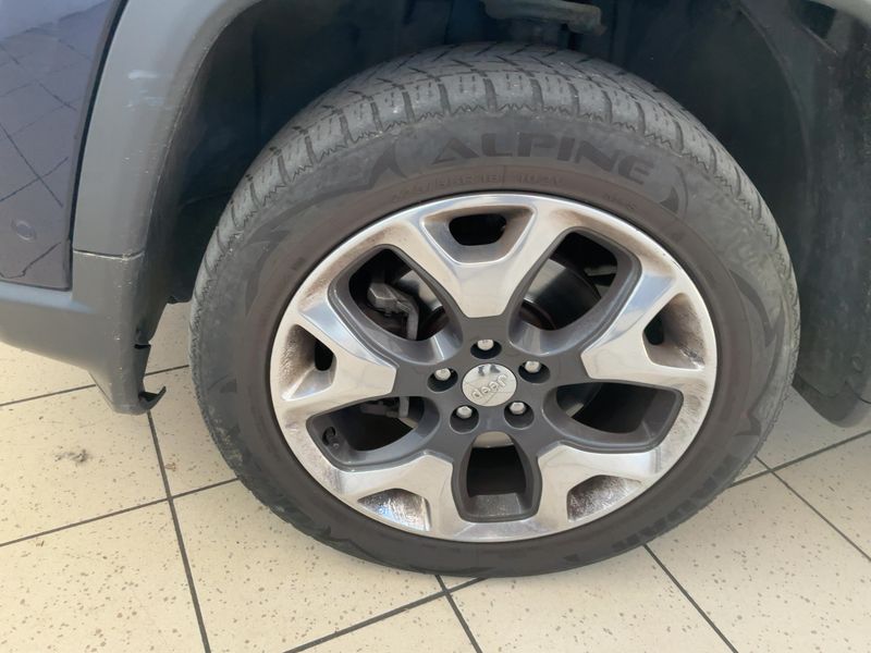 Jeep Compass 2.0 M-Jet Limited 4WD 2019 – снимка 3