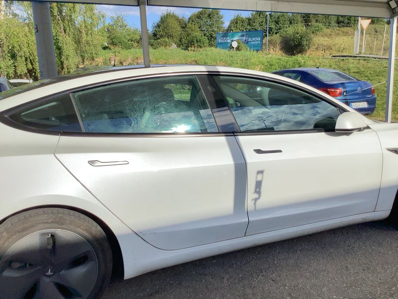 Tesla Model 3 Standard Range 2023 – снимка 10